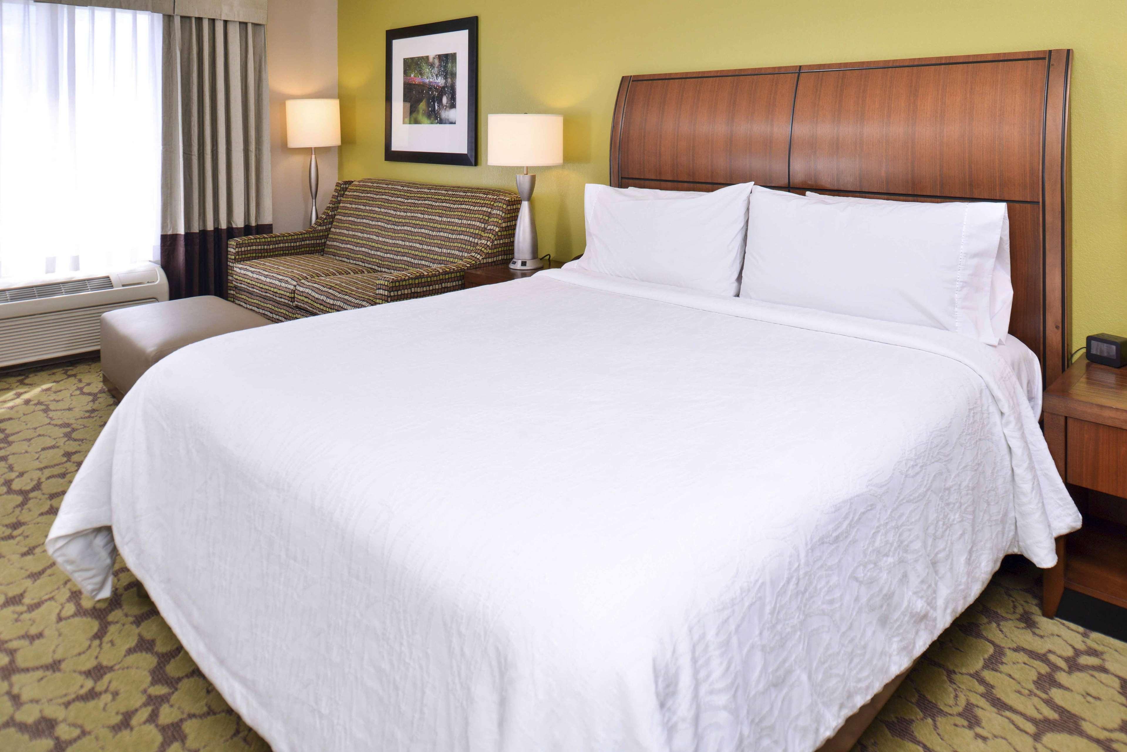Hilton Garden Inn Indianapolis/Carmel Exterior photo