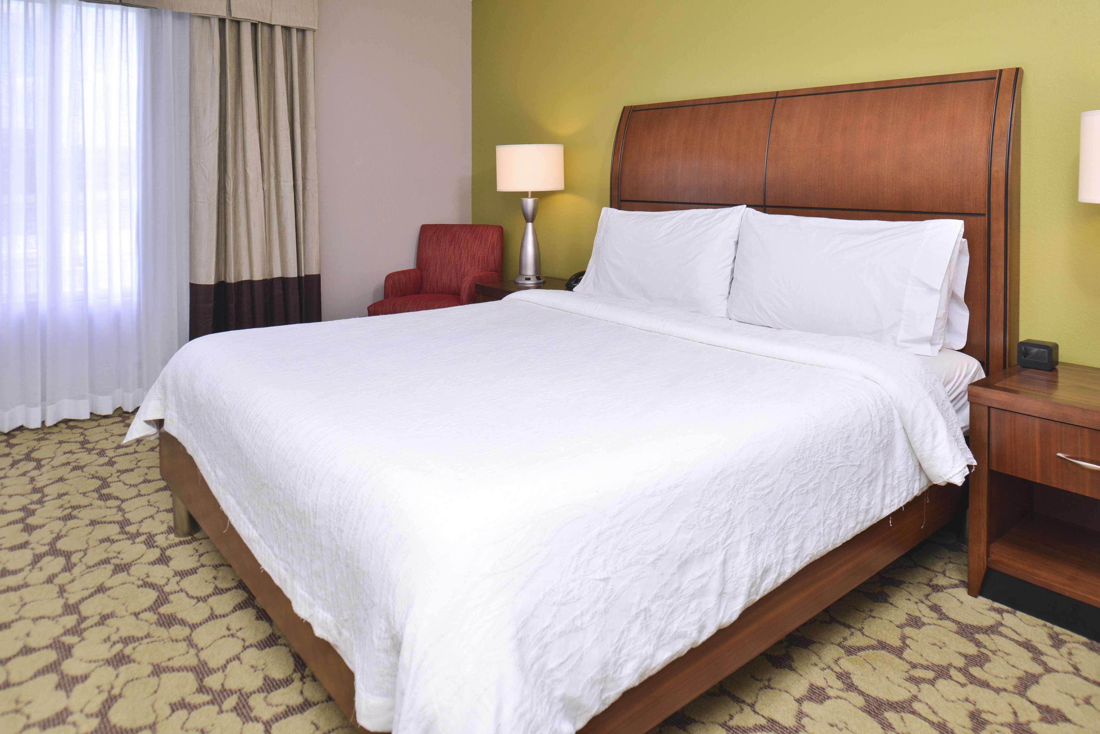 Hilton Garden Inn Indianapolis/Carmel Exterior photo