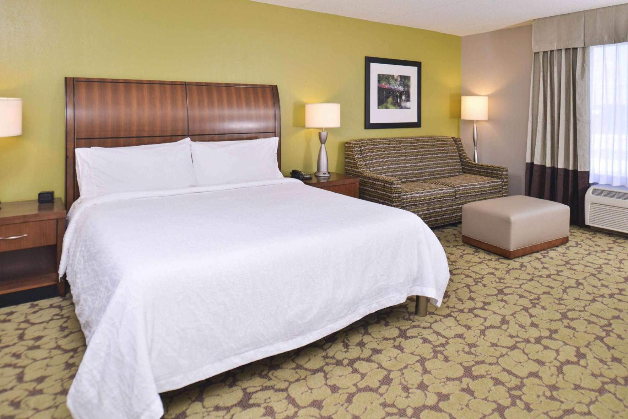 Hilton Garden Inn Indianapolis/Carmel Exterior photo