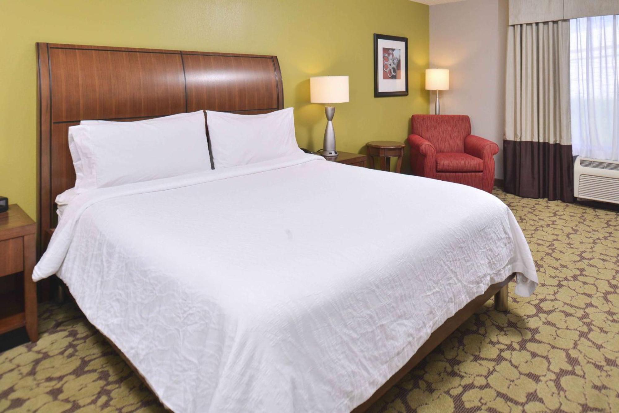 Hilton Garden Inn Indianapolis/Carmel Exterior photo