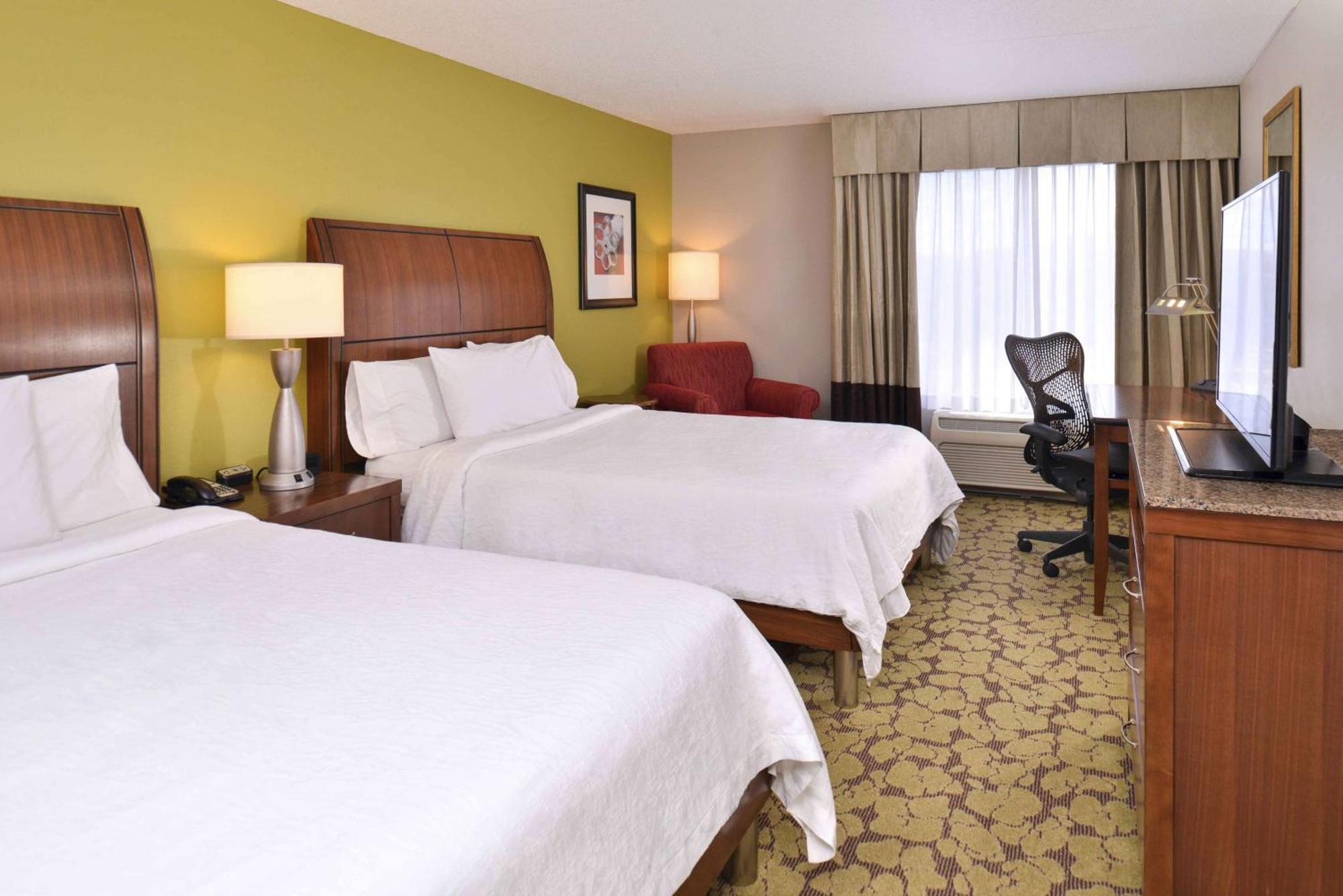 Hilton Garden Inn Indianapolis/Carmel Exterior photo