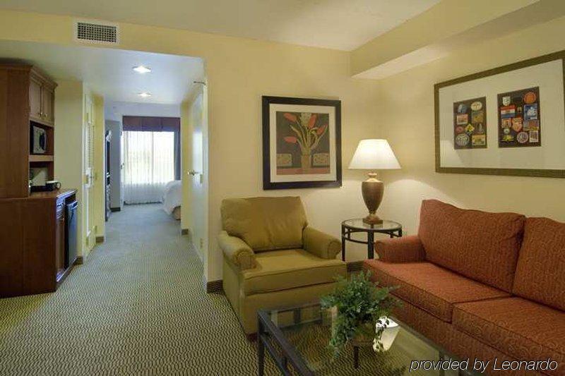 Hilton Garden Inn Indianapolis/Carmel Room photo